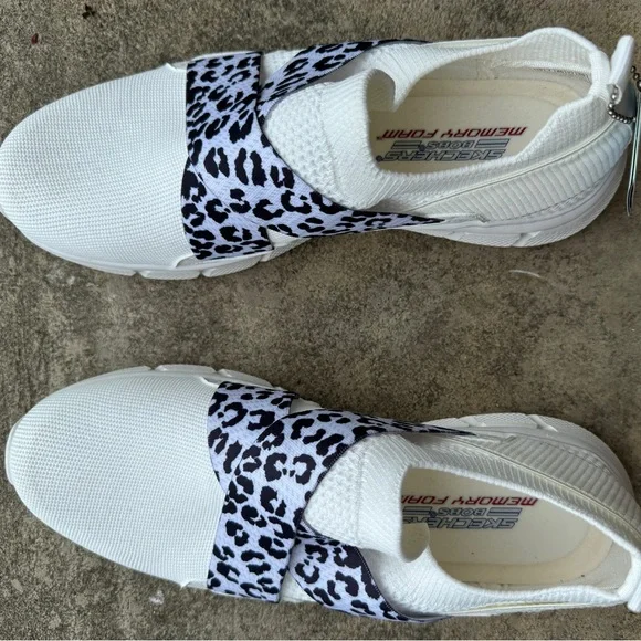 NWOT Bobs from Skechers memory foam cream sneakers with animal print accents - Picture 5 of 6